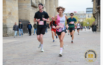 10km de Reims... Nos couleurs étaient présentes !